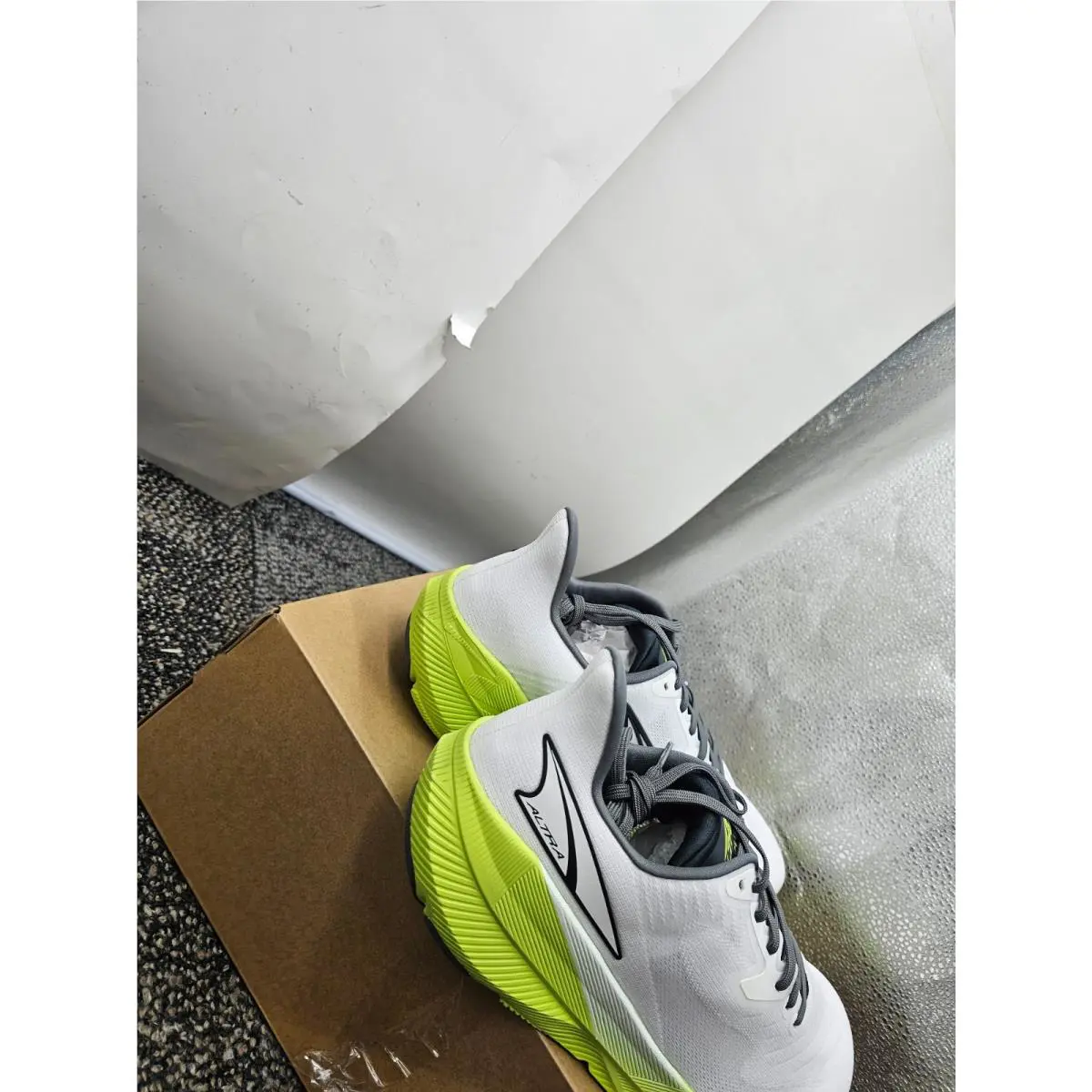 Altra shoes - AL0A85NV102 - AL0A85NV102 - White Lime (UPC: 197642802373) 2