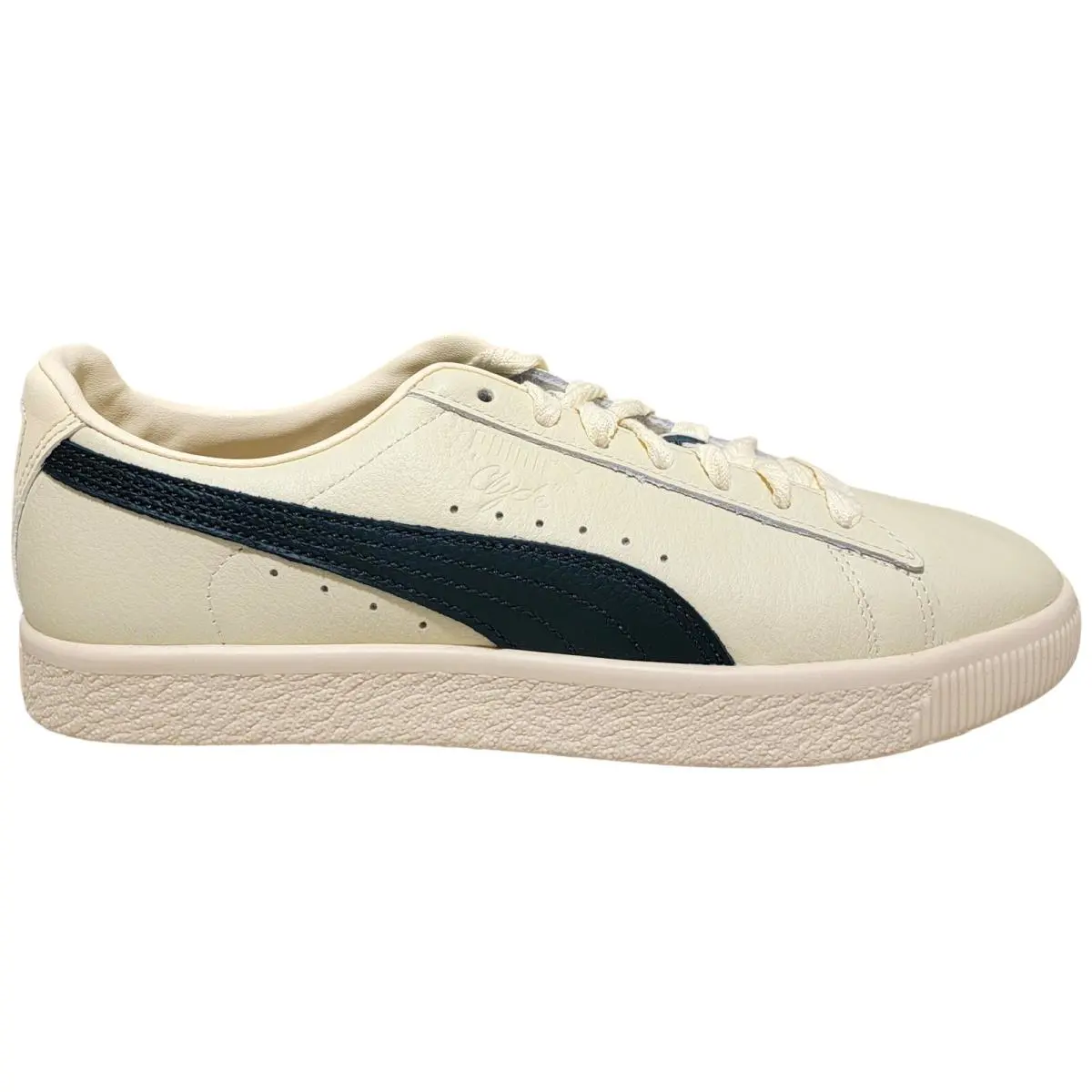 Puma shoes - Clyde Players Lane - Clyde Players Lane - 398701_01 - Cream (UPC: 197670651394) 0