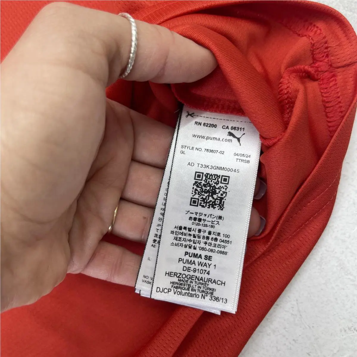Puma clothing - Red 4