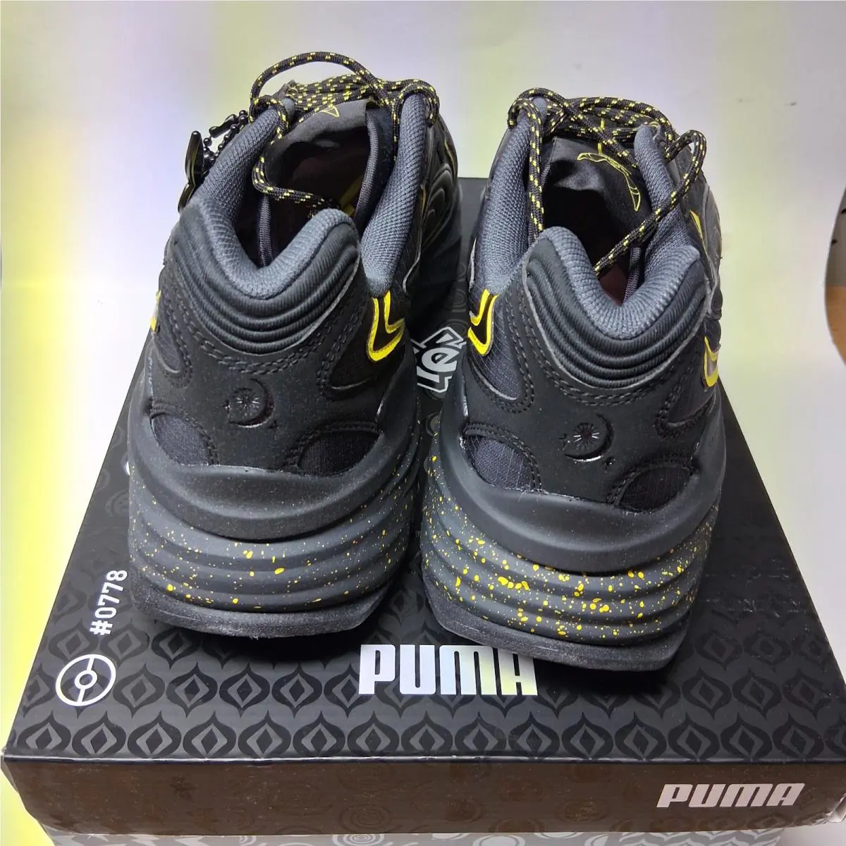 Puma shoes - PUMA POKÉMON Fade Umbreon - POKÉMON Fade Umbreon - Yellow 3
