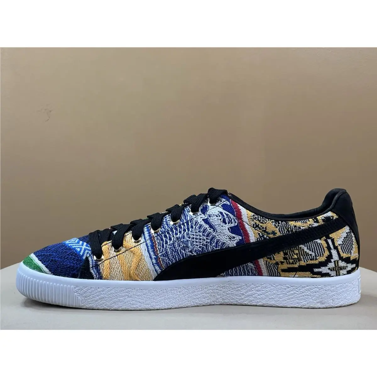 Puma shoes - PUMA Clyde - Clyde - 364907-01 - Multicolor 0