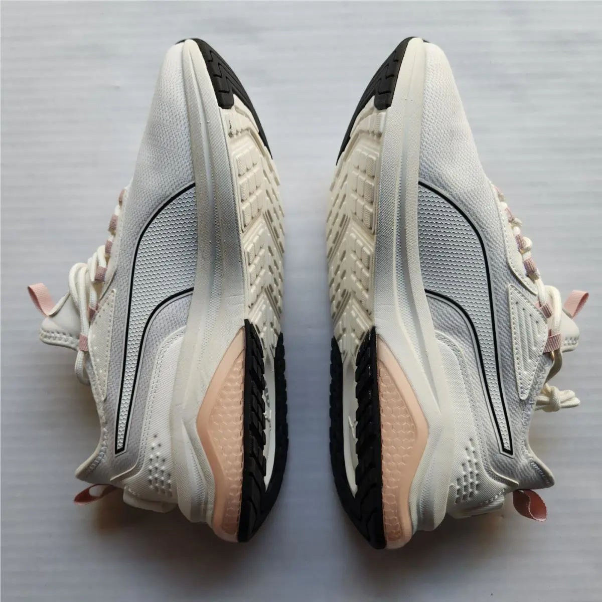Puma shoes - Creamy Off-White 2