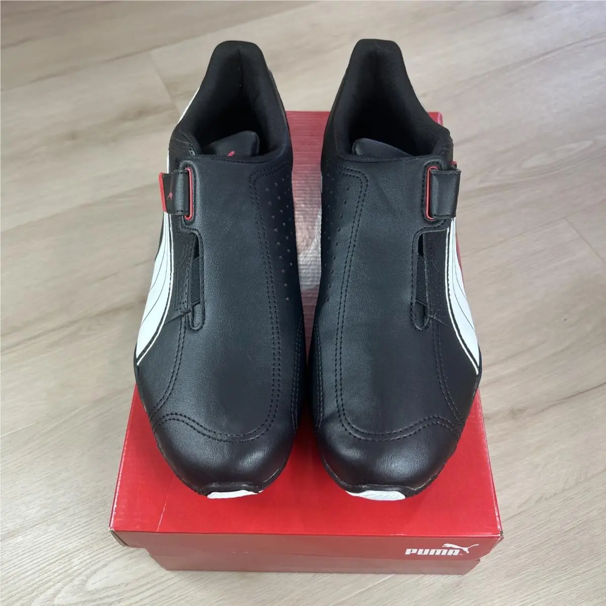 Puma shoes - PUMA Redon Move - Redon Move - 185999-02 - Black 1