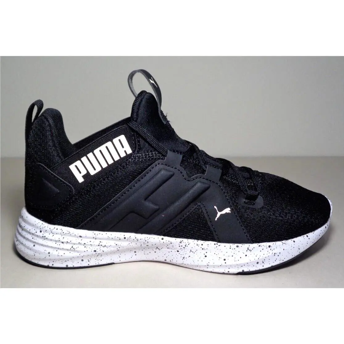 Puma shoes - Black (UPC: 195552016798) 0