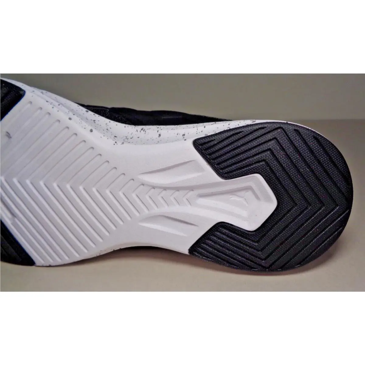 Puma shoes - Black (UPC: 195552016798) 13
