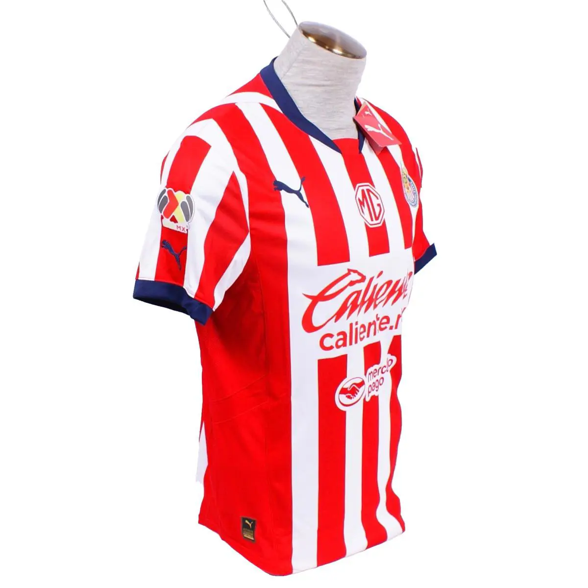 Puma clothing - Red & White (UPC: 197671668933) 1