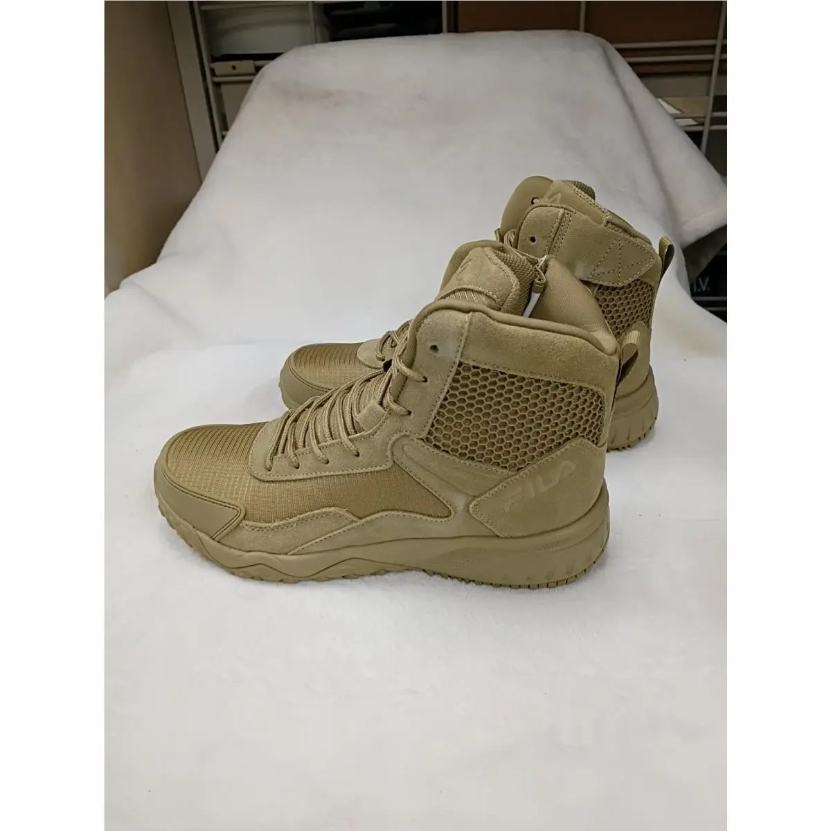 Fila shoes - Fila Chastizer 6 Inch Slip Resistant Soft Toe Work - 1LM01693 - Beige 0