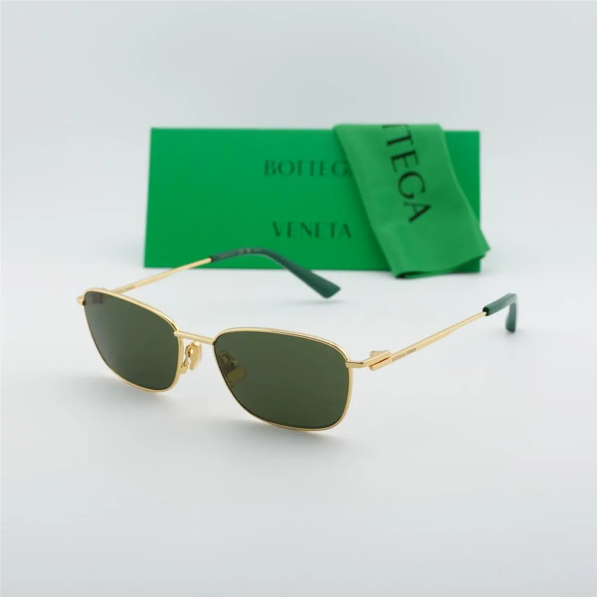 BV1300S 002 Gold/green 56-17-145 Sunglasses by Bottega Veneta