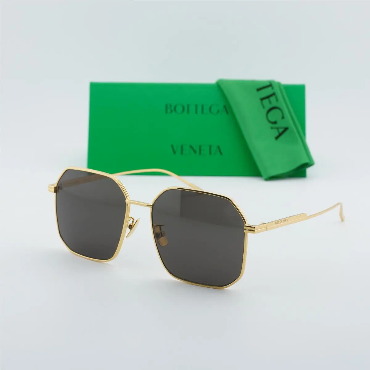 Bottega Veneta BV1108SA 001 Gold/grey 58-17-145 Sunglasses