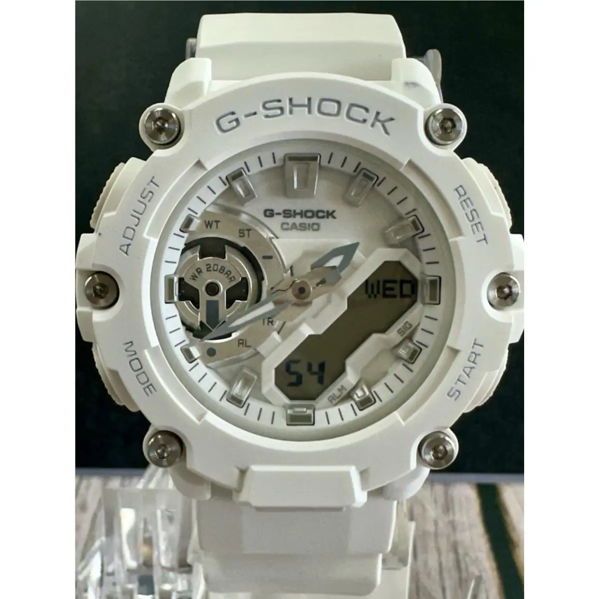 G-shock GMA-2200M-7A White Resin Band Unisex Watch by Casio