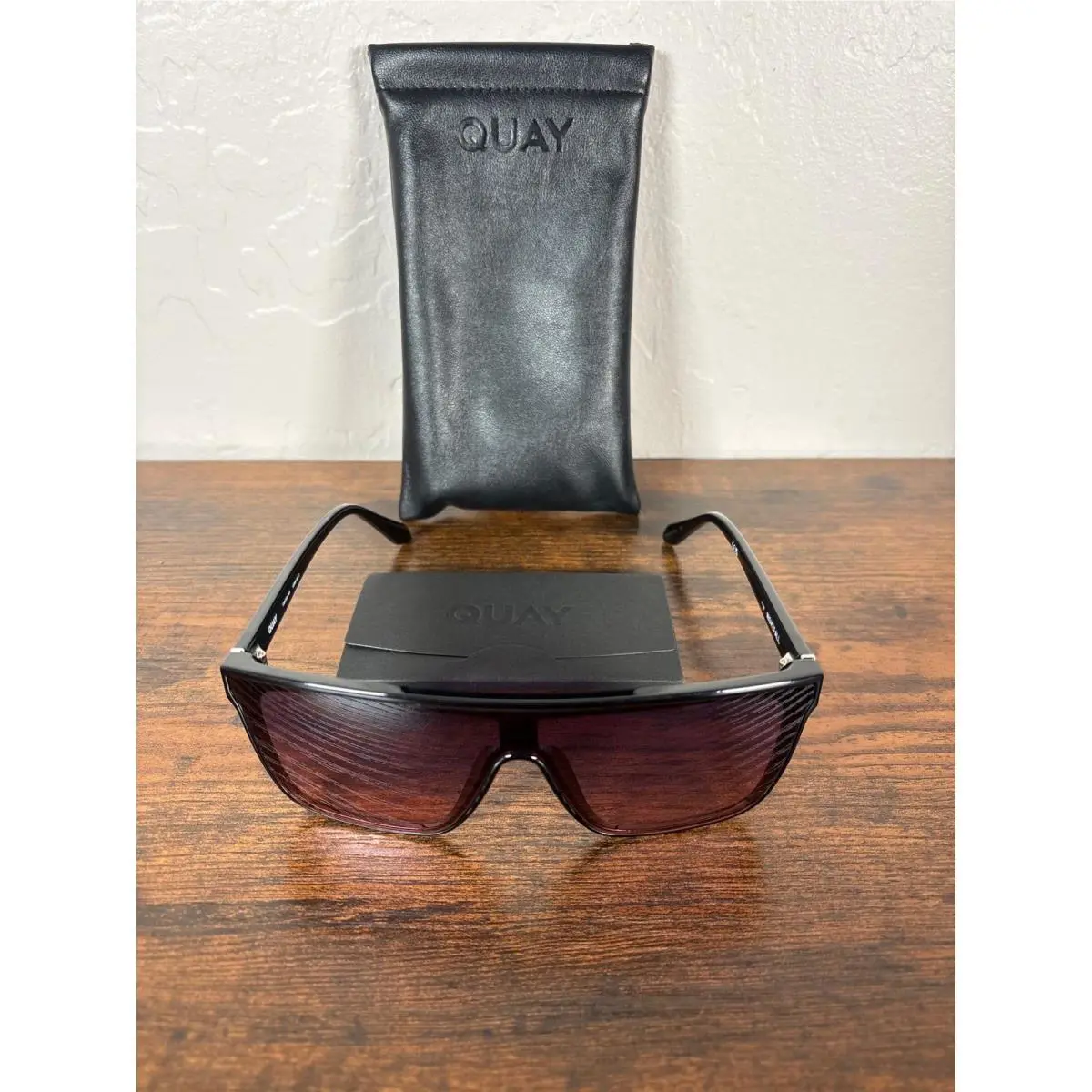 Quay Australia Nightfall Medium Sunglasses Black Dusk Pink Gradient Shield 77700