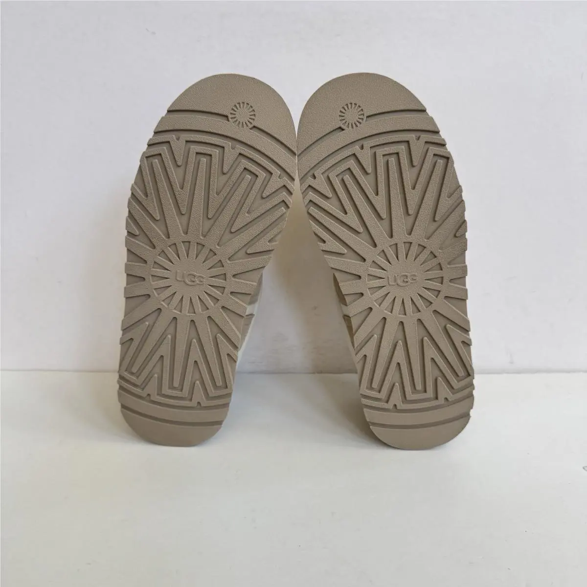 UGG shoes - UGG TAZZ - TAZZ - MUSTARD SEED 3
