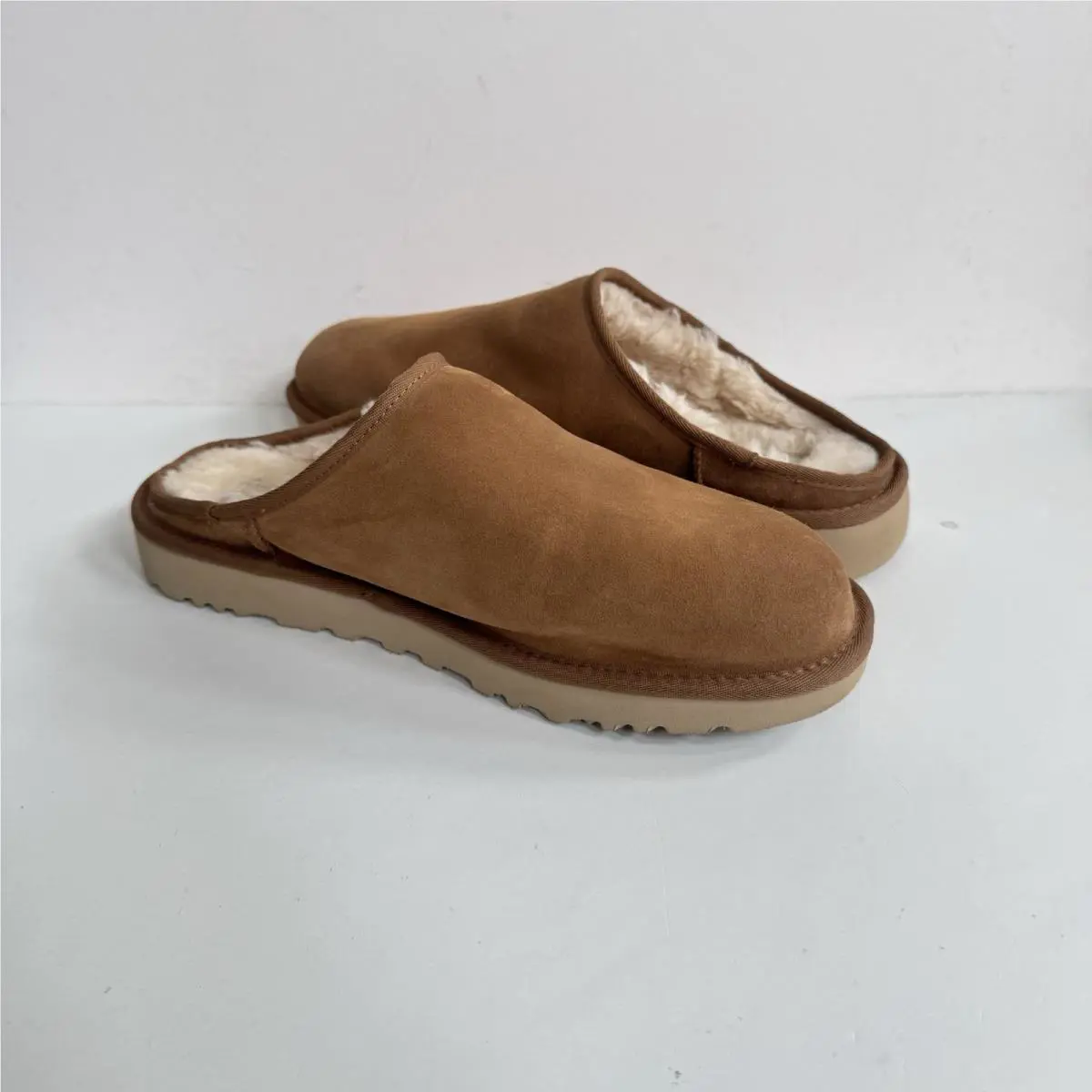 UGG shoes - UGG CLASSIC SLIPPER - CLASSIC SLIPPER - CHESTNUT 0