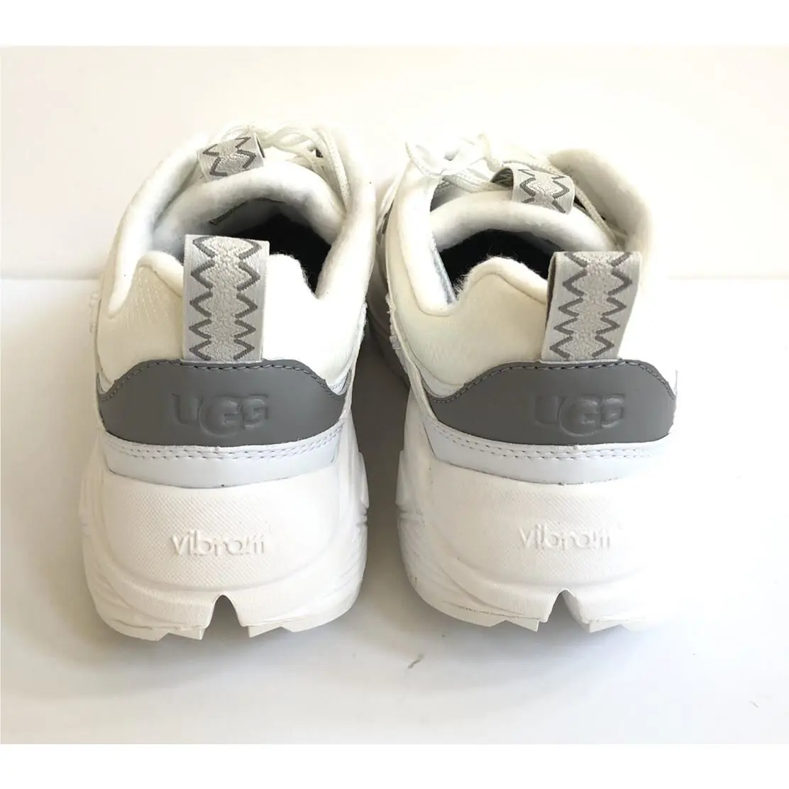 UGG shoes - White 2