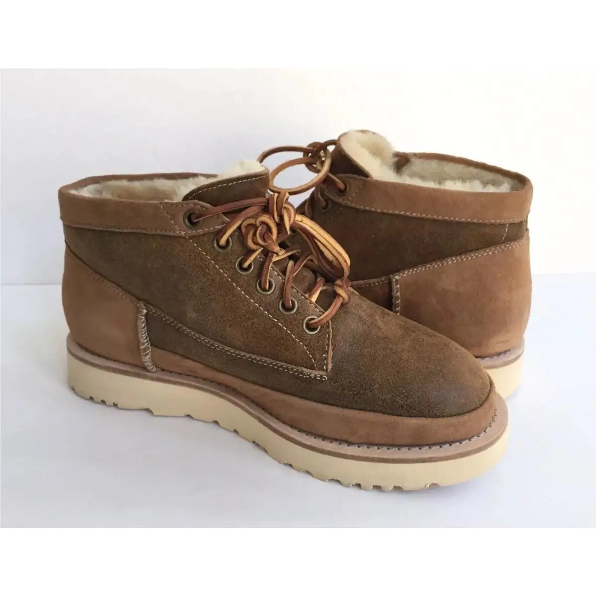 UGG shoes - BOMBER CHESTNUT 0