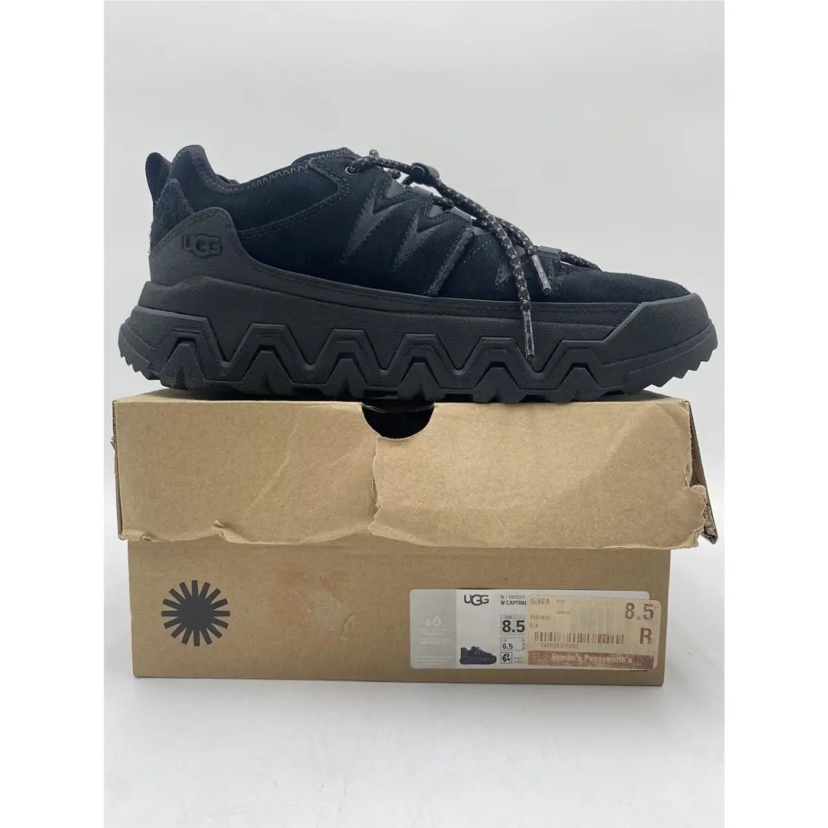 UGG shoes - UGG CAPTRAIL - CAPTRAIL - Black 9
