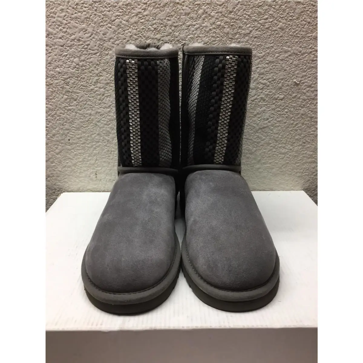 UGG shoes - UGG CLASSIC SHORT - CLASSIC SHORT - CHARCOAL 1