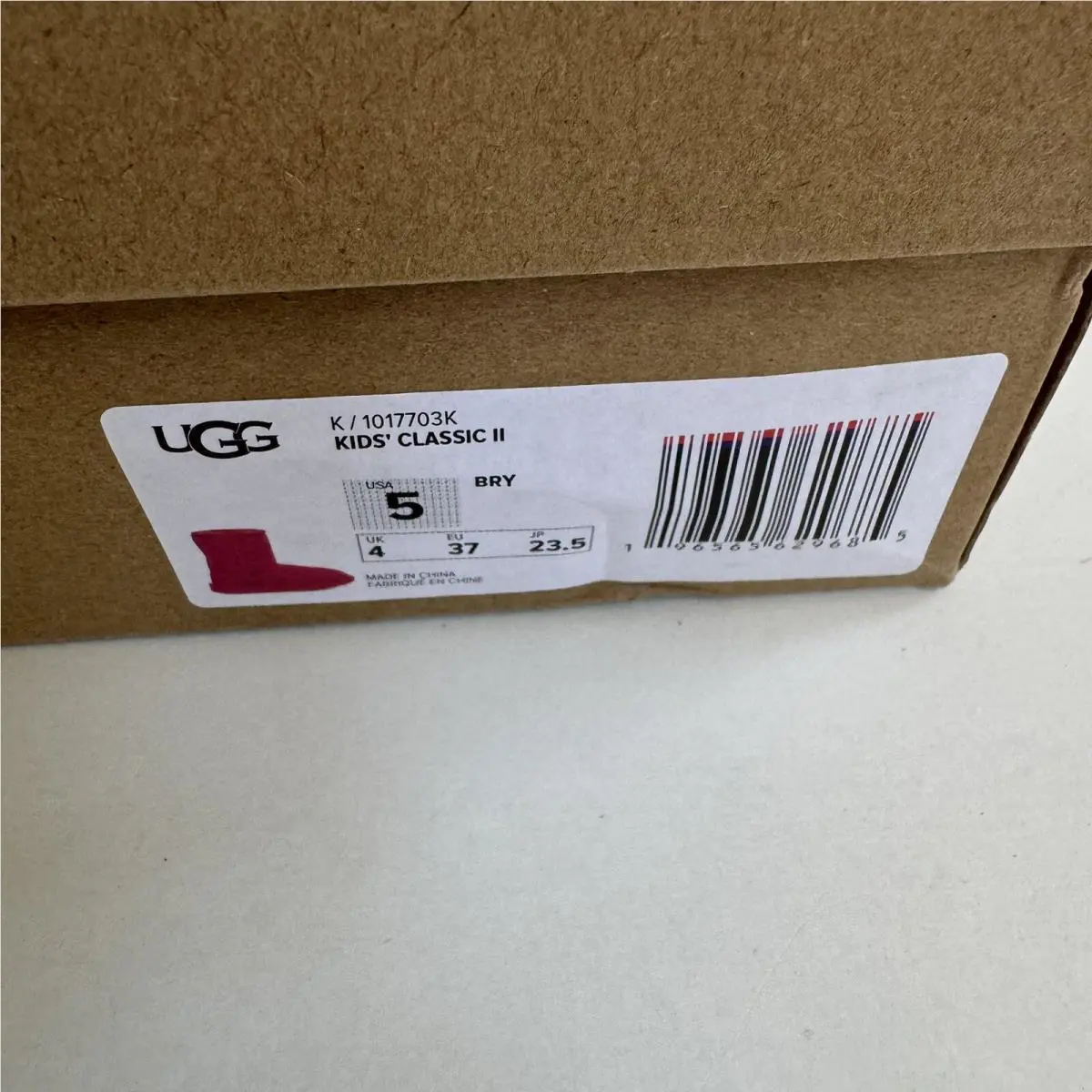 UGG shoes - UGG BIG KID CLASSIC SHORT - BERRY PINK 6