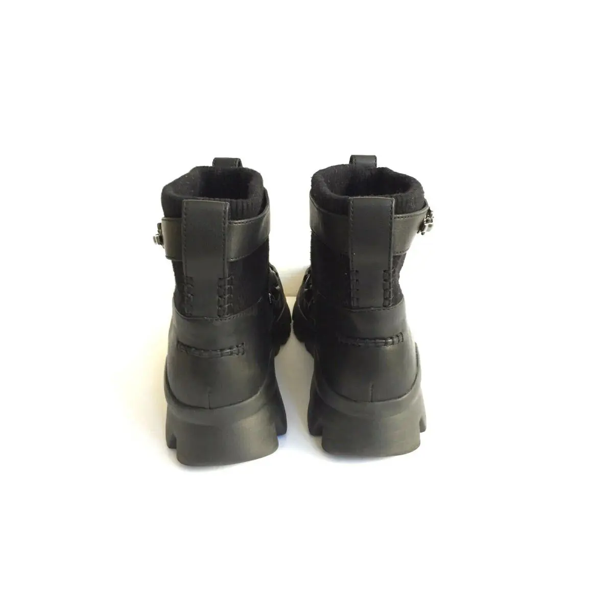 UGG shoes - UGG PUFF MOMMA LAKES & LIGHTS - Black 2