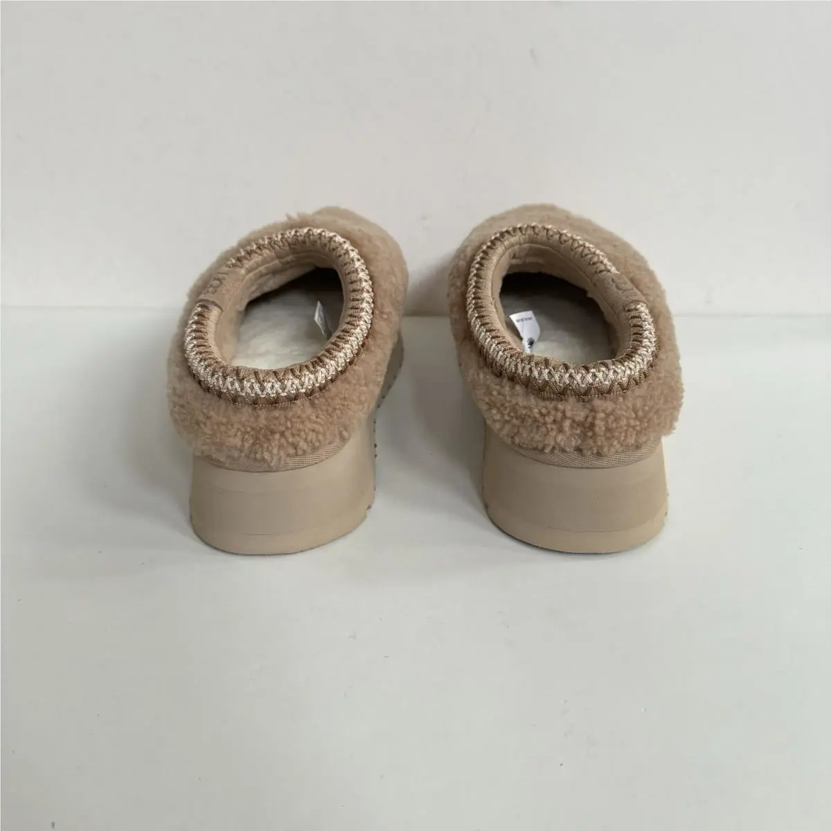 UGG shoes - UGG TAZZ - TAZZ - SAND 2