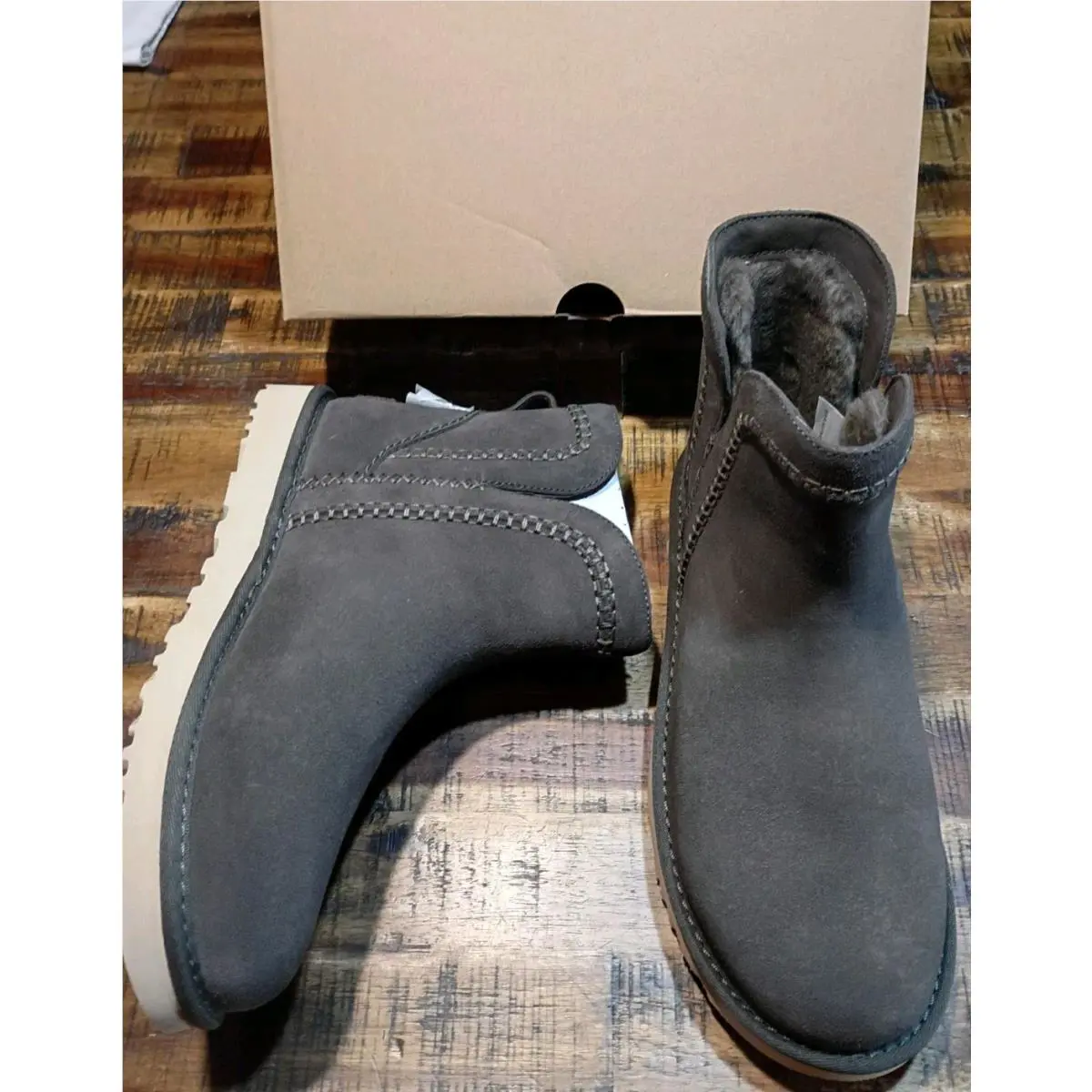UGG shoes - UGG Australia Classic Mini - Australia Classic Mini - molasses 2