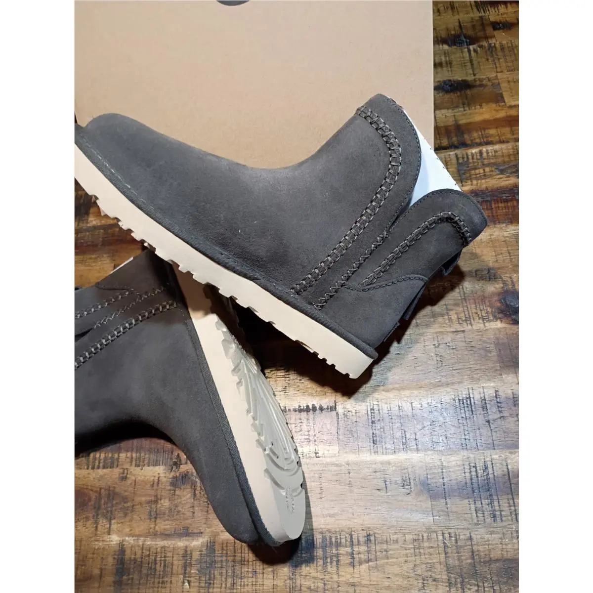 UGG shoes - UGG Australia Classic Mini - Australia Classic Mini - molasses 3