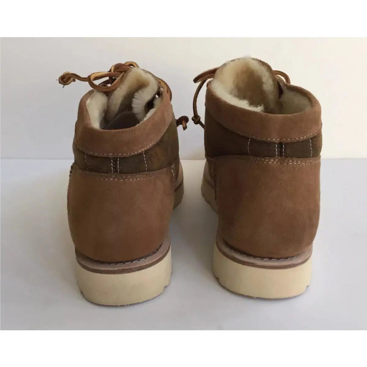 UGG shoes - BOMBER CHESTNUT 2