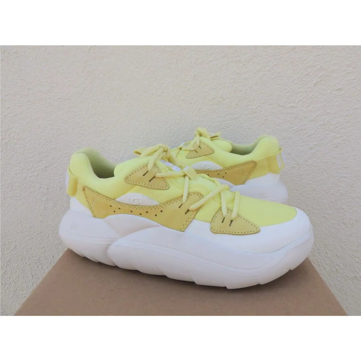 UGG shoes - UGG La Cloud Lace - Cloud Lace - Lemon Lime (UPC: 195719553418) 0