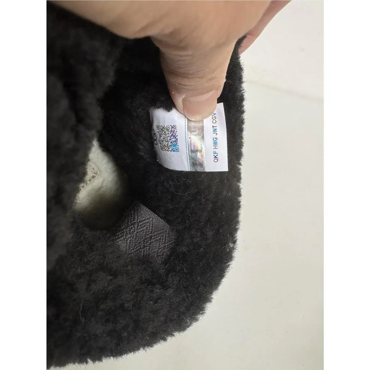 UGG shoes - UGG FUNKARRA - FUNKARRA - Black 4