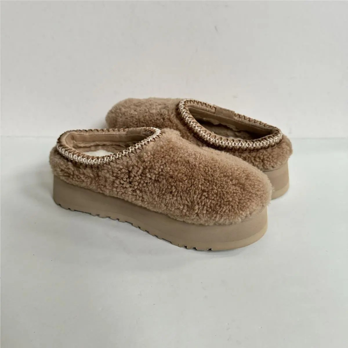 UGG shoes - UGG TAZZ - TAZZ - SAND 0