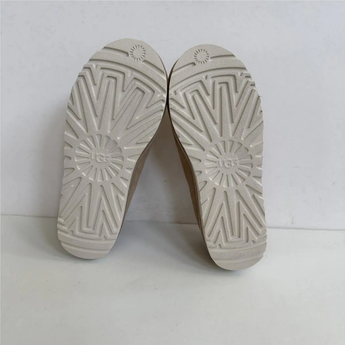 UGG shoes - TASMAN - TASMAN - SAND 4