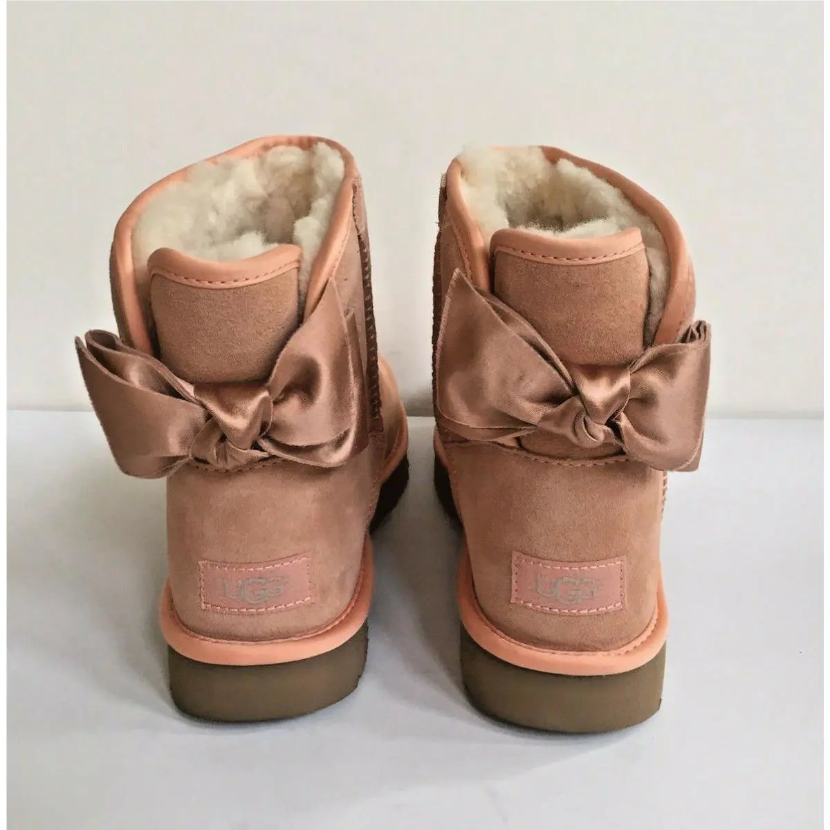 Ugg Classic Satin Bow Mini Suntan Shearling Lined Boot US 7 / EU 38 / UK 5