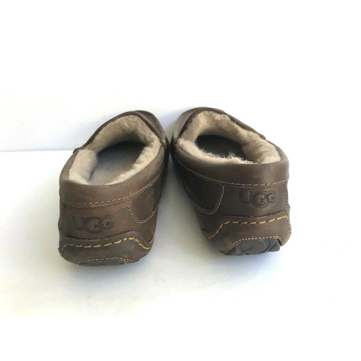 UGG shoes - Tan 2