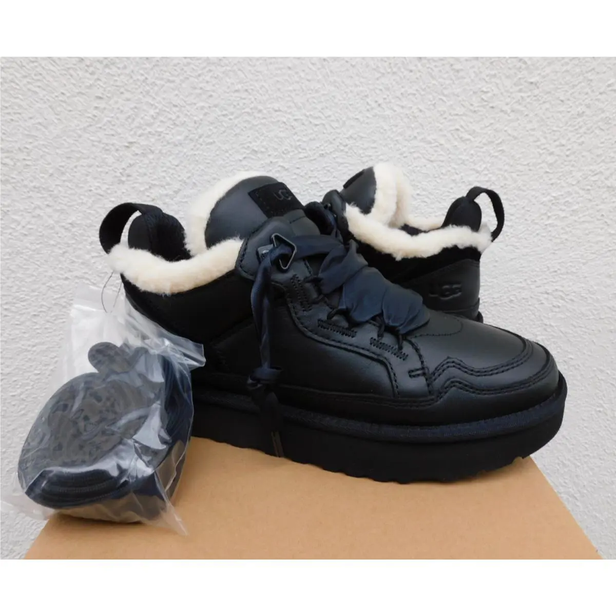 Ugg Black Lowmel Leather/ Wool Sneaker Ankle Boots Women US 10/ Eur 41