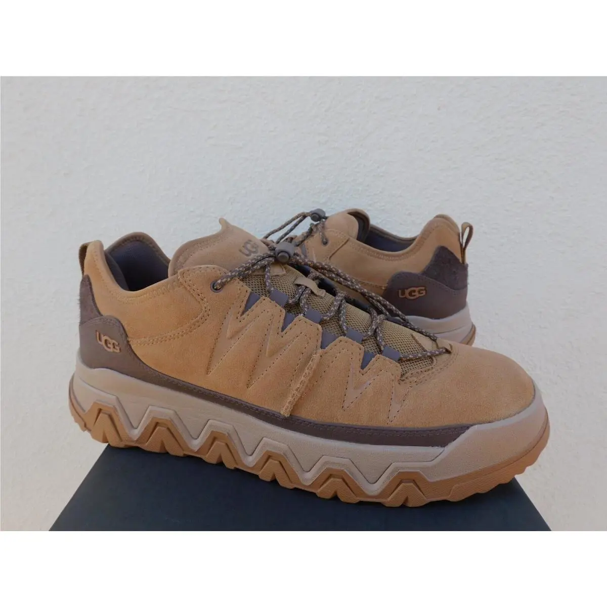 UGG shoes - UGG CAPTRAIL - CAPTRAIL - Chestnut (UPC: 197634314860) 1