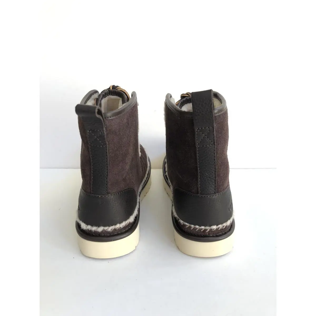 UGG shoes - STOUT 2