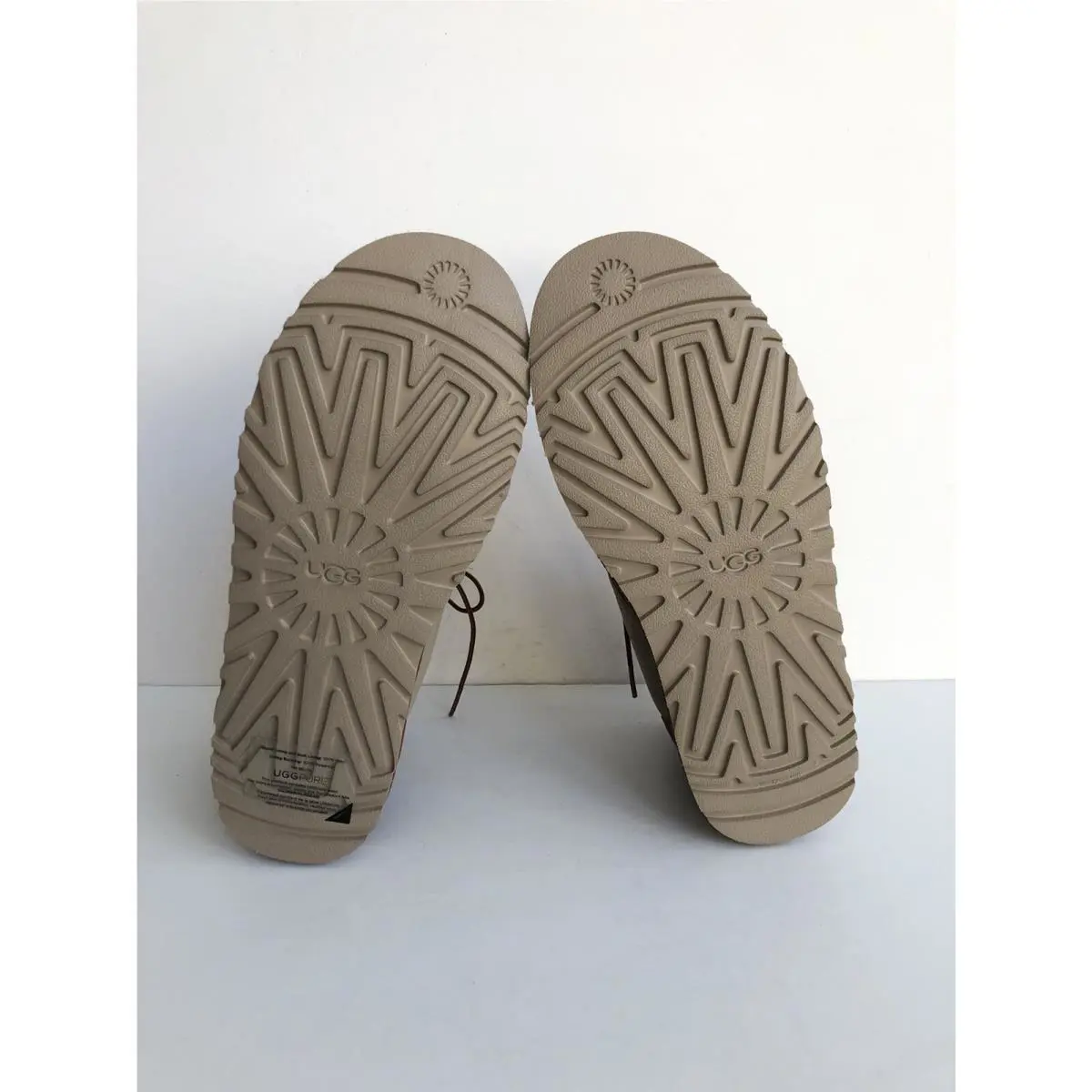 UGG shoes - WHITE PEPPER 3