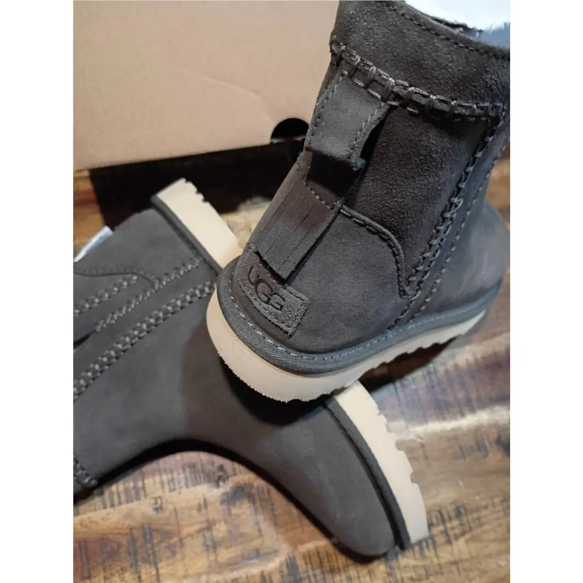 UGG shoes - UGG Australia Classic Mini - Australia Classic Mini - molasses 6