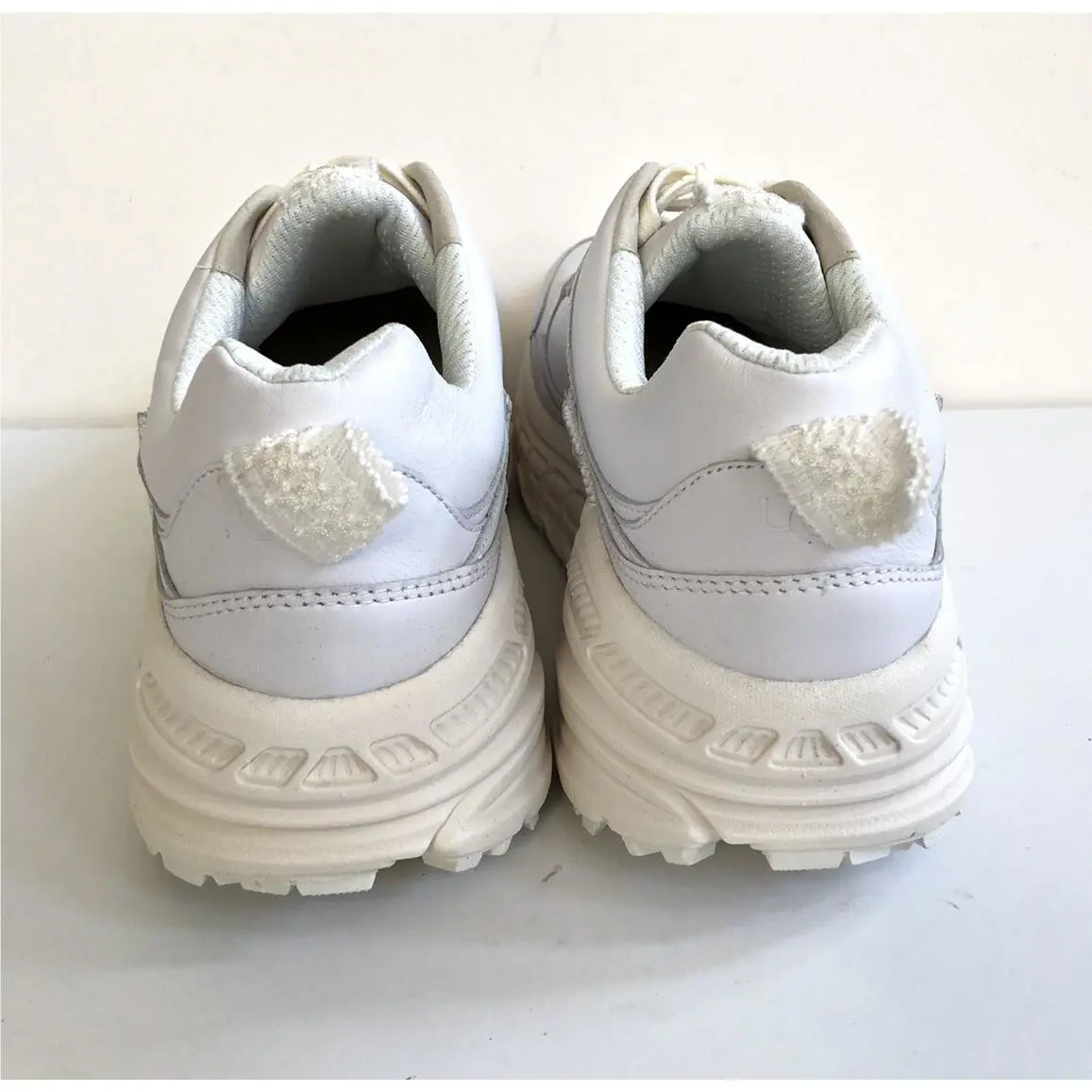 UGG shoes - White 2
