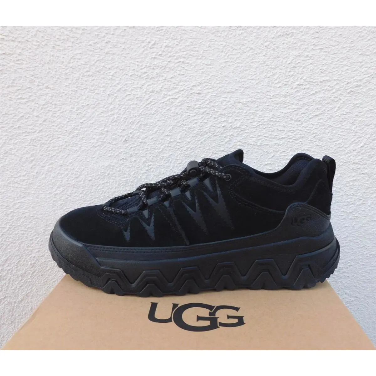 UGG shoes - UGG CAPTRAIL - CAPTRAIL - Black (UPC: 197634311883) 3