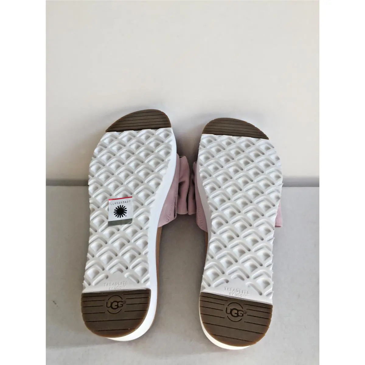 UGG shoes - SEASHELL PINK 3
