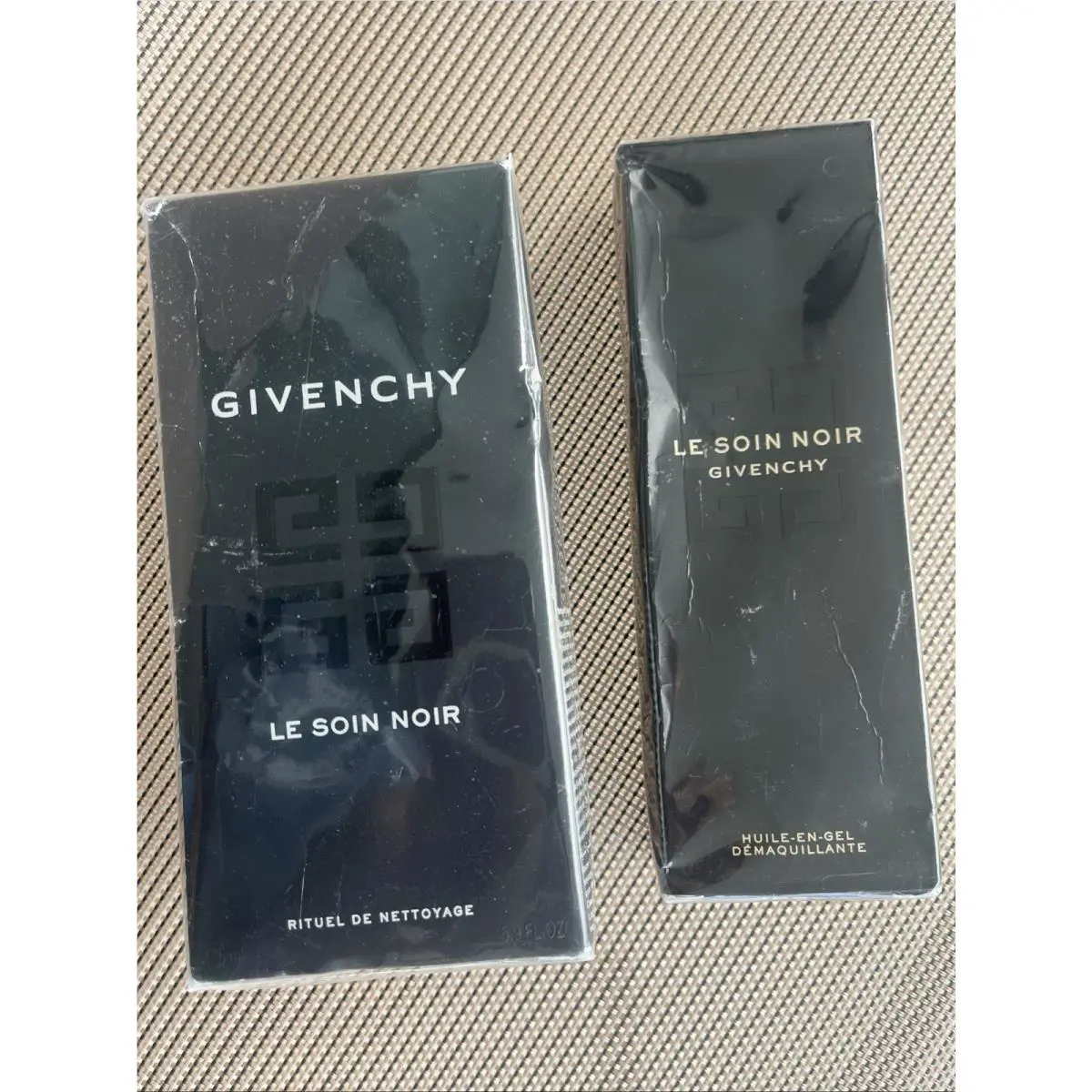 Givenchy Gvenchy Le Soin Noir Rituel de Nettoyage + Cleansing Gel