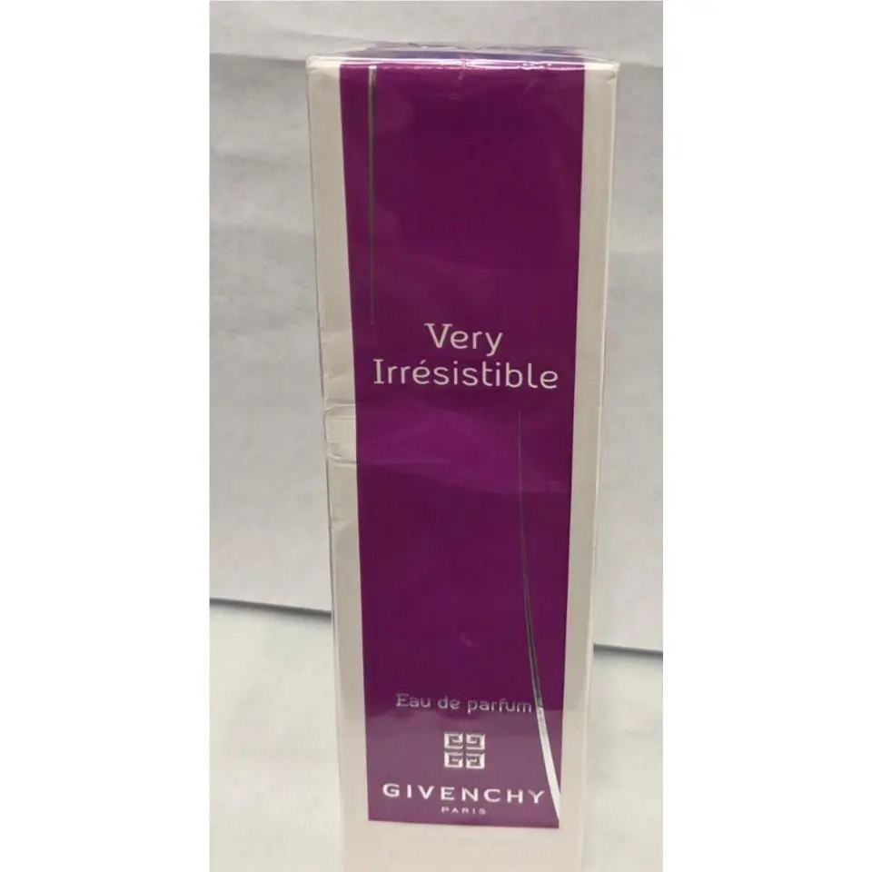 Very Irresistible by Givenchy 2.5 oz / 75 ml Eau de Parfum Spray