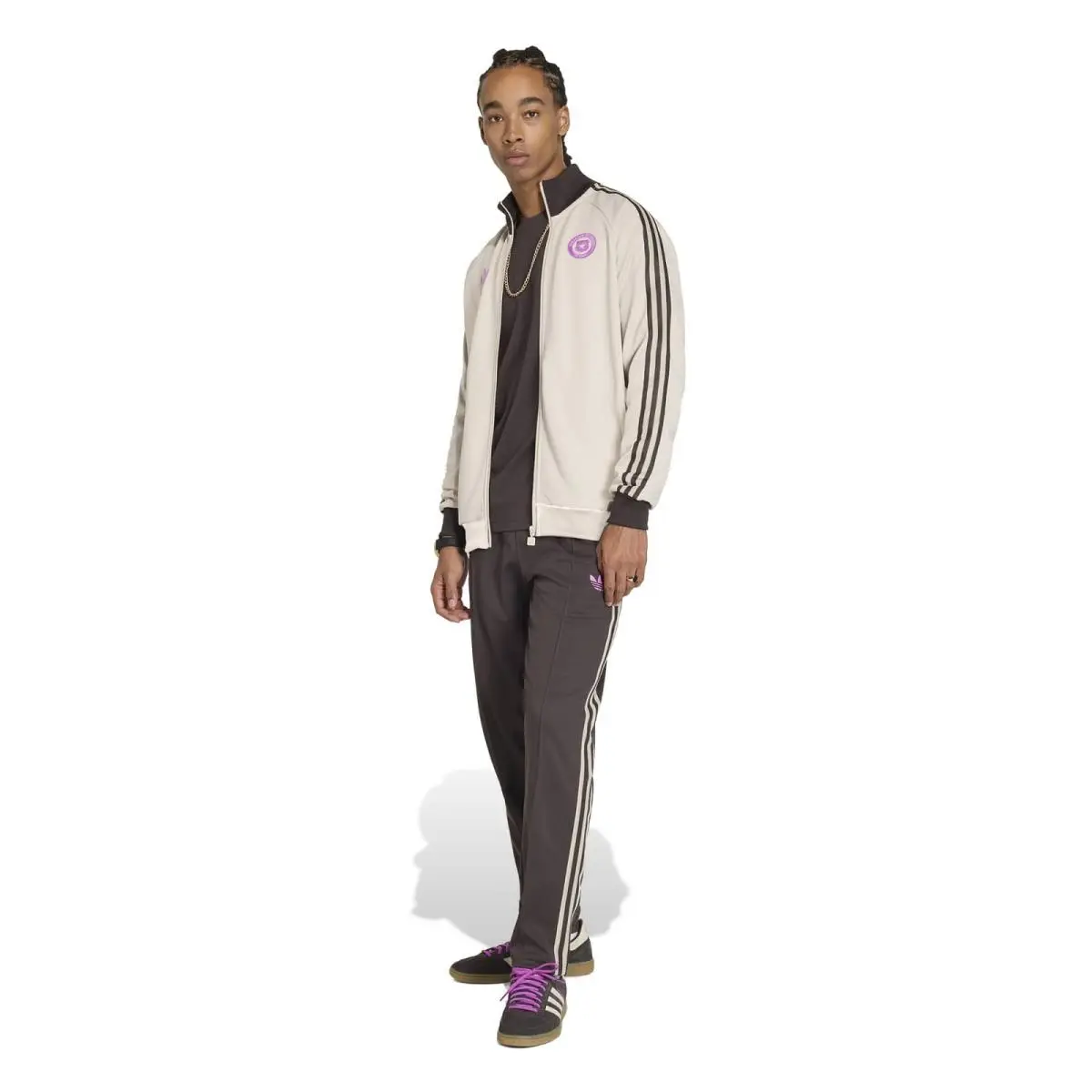 Adidas clothing - Khaki 1