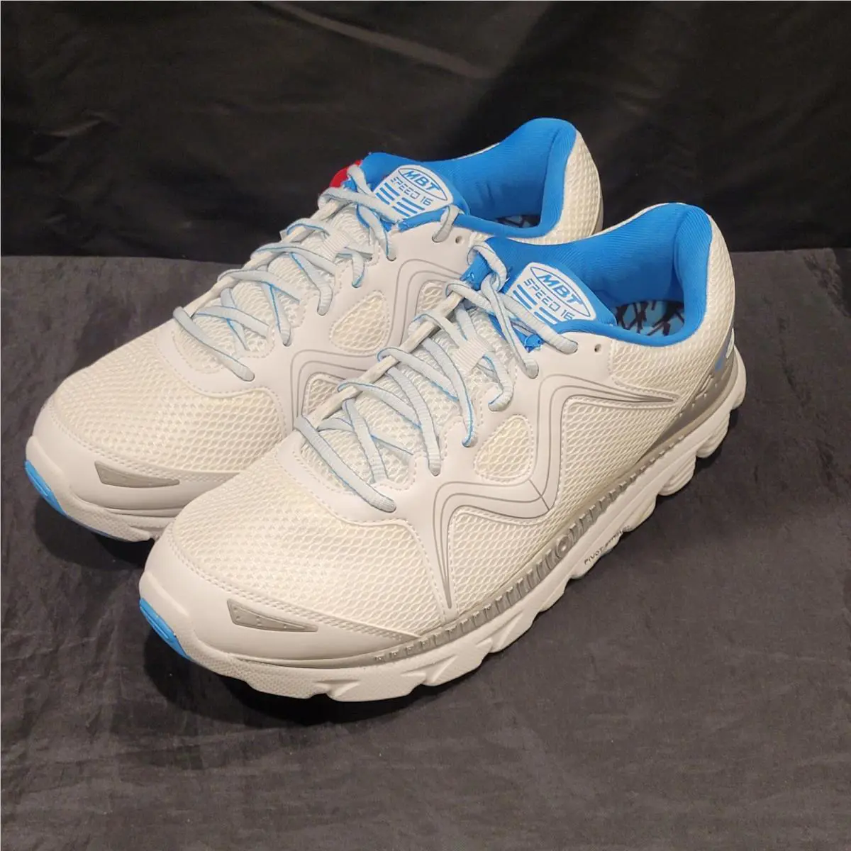 MBT shoes - MBT Speed 16 Swiss Certilogo - White 4