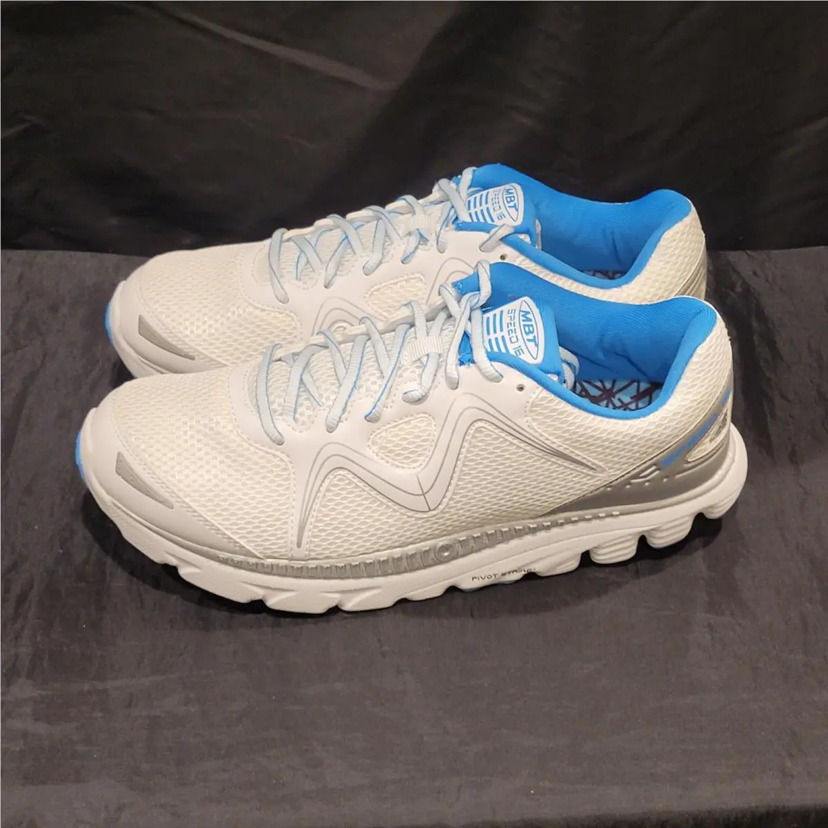 MBT shoes - MBT Speed 16 Swiss Certilogo - White 5