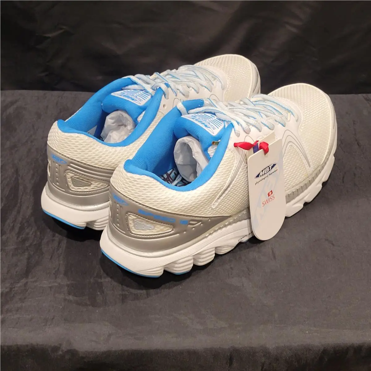 MBT shoes - MBT Speed 16 Swiss Certilogo - White 7