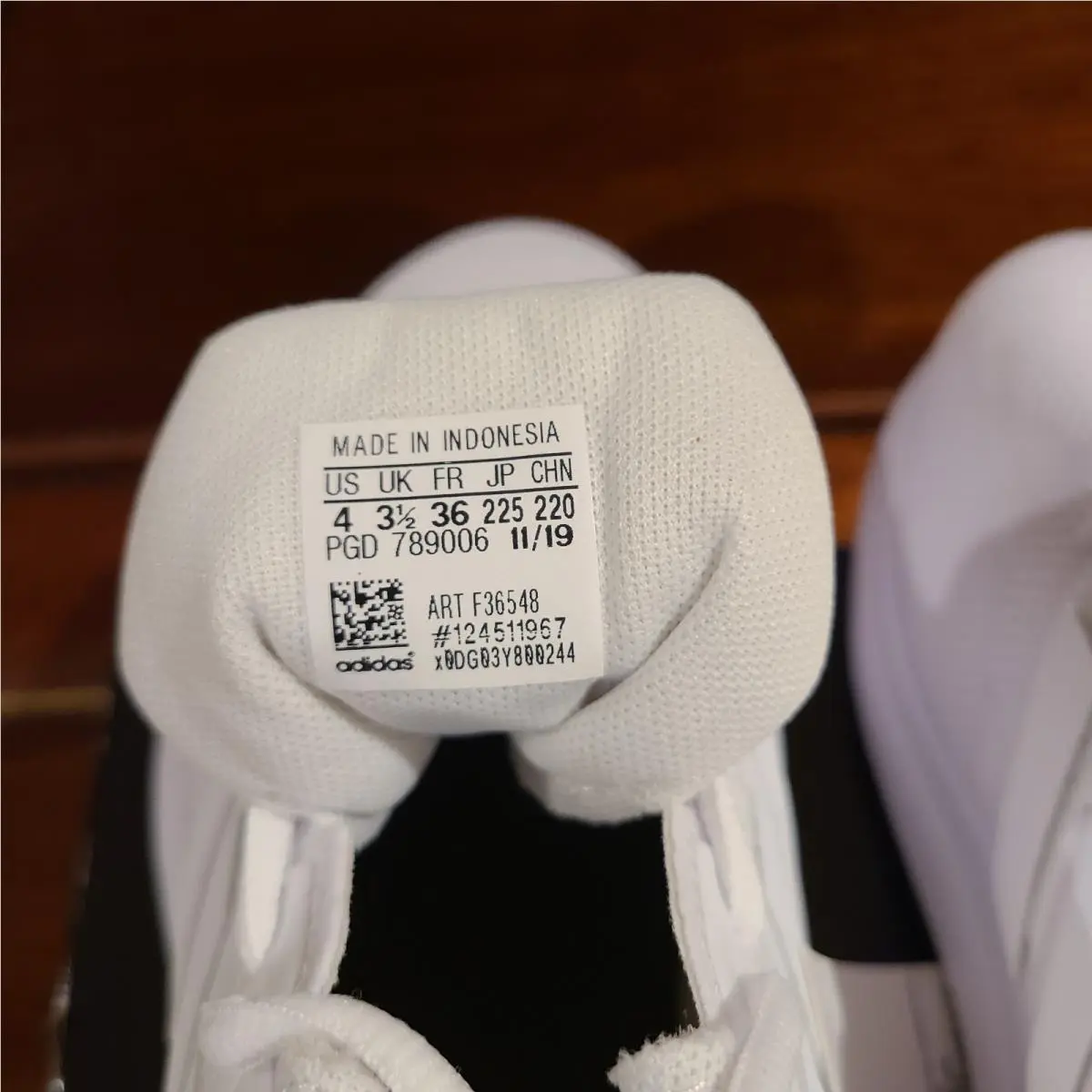 Adidas shoes - White 5