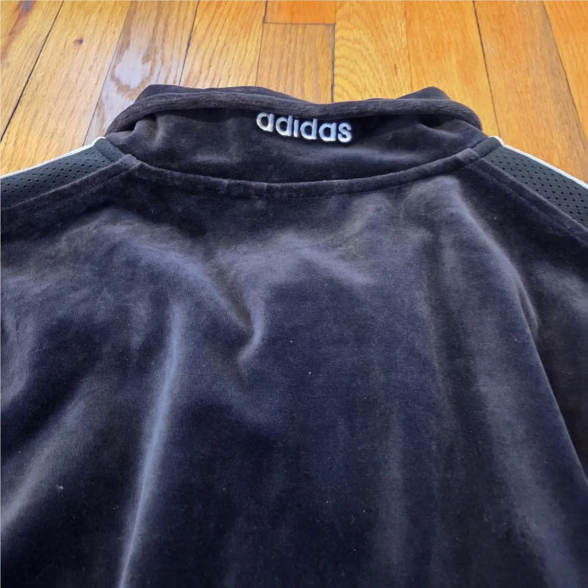 Adidas clothing - Black 3
