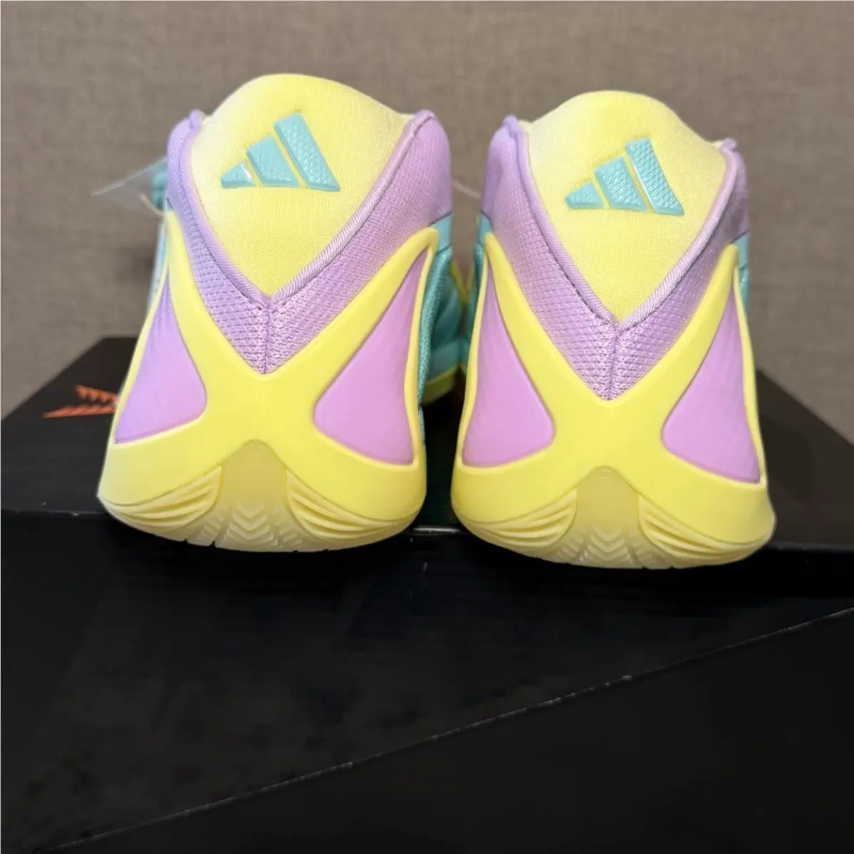 Adidas shoes - Ae2 - Multicolor 2